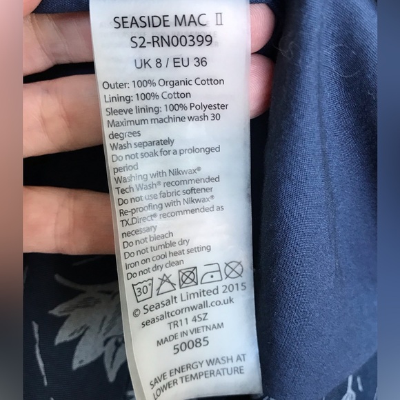 Sea salt Cornwall Mac rain jacket - Picture 7 of 8